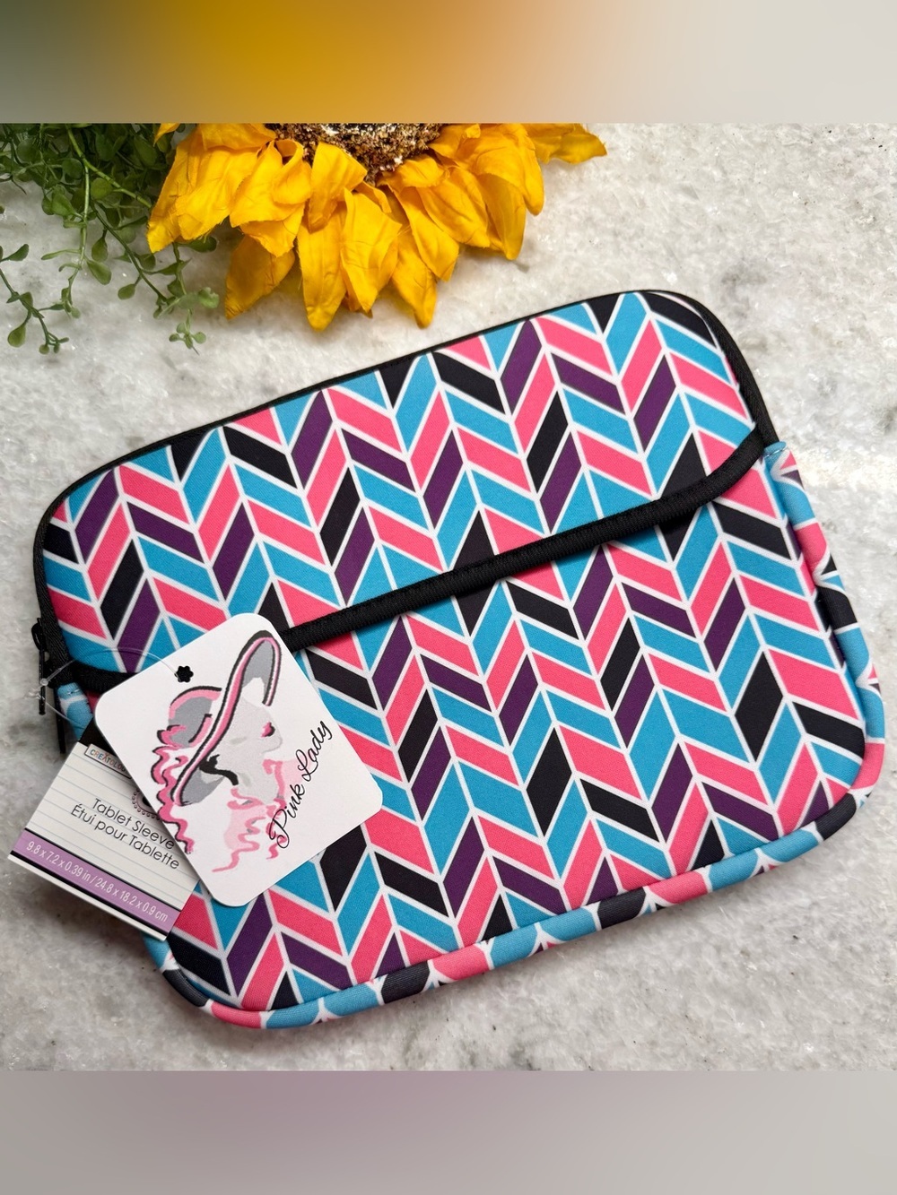 New Neoprene Zig Zag Chevron Print Zippered Tablet Sleeve Holder Bag 9.8” x 7.2”